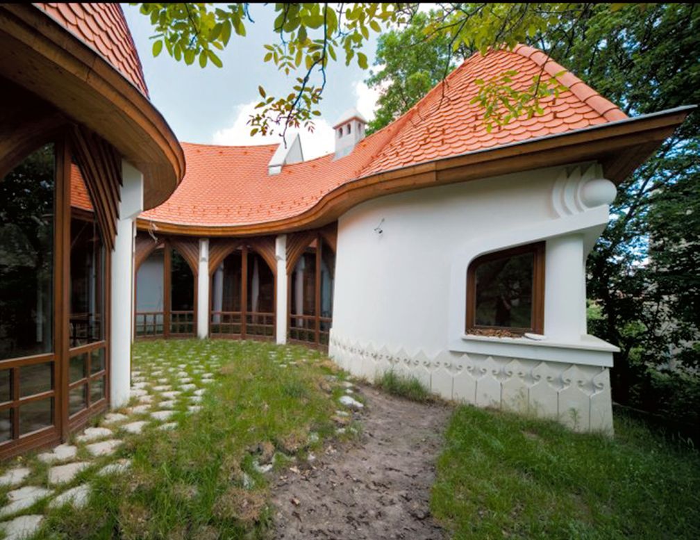 Családi ház, ma: Makovecz Központ és Archívum /// Dwelling house, today: Makovecz Centre and Archive, Budapest, 2015
