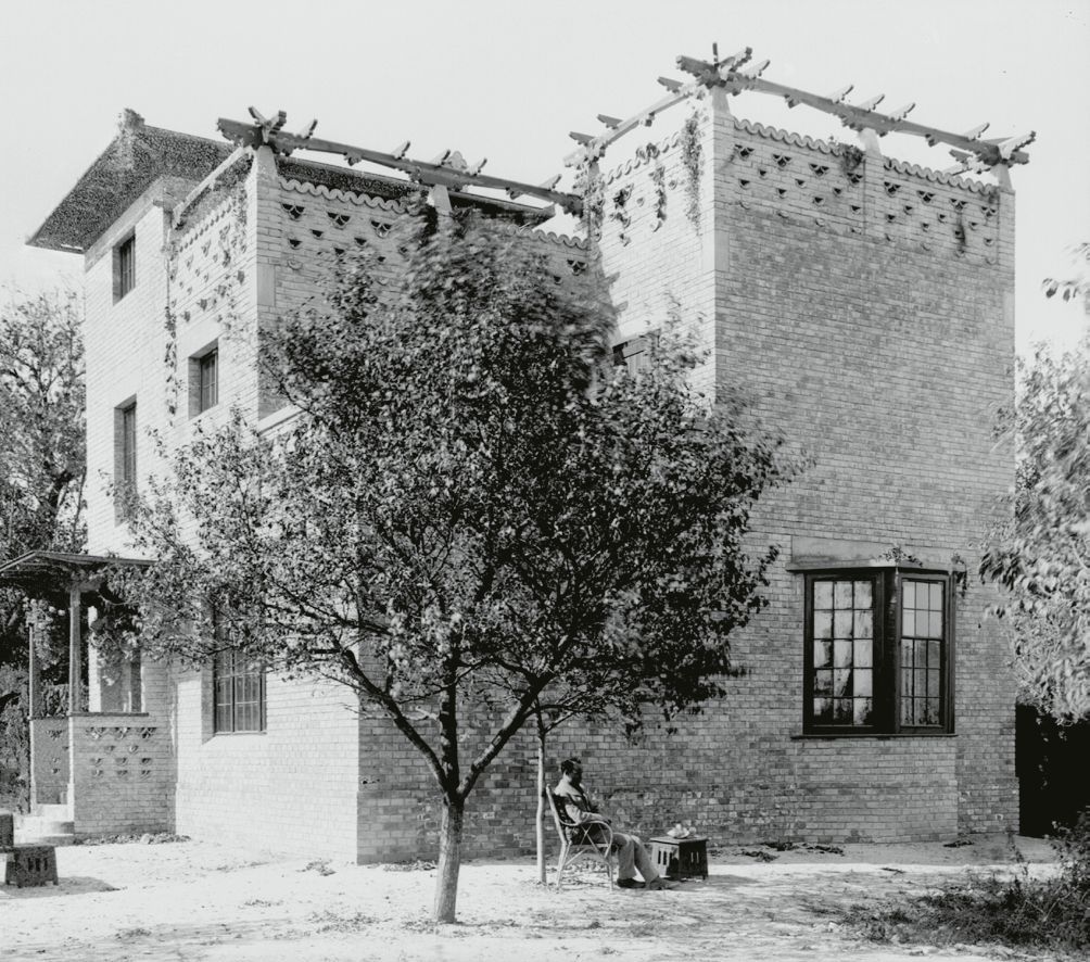 Leo Belmonte háza /// House for Leo Belmonte, Gödöllő, 1904-1906